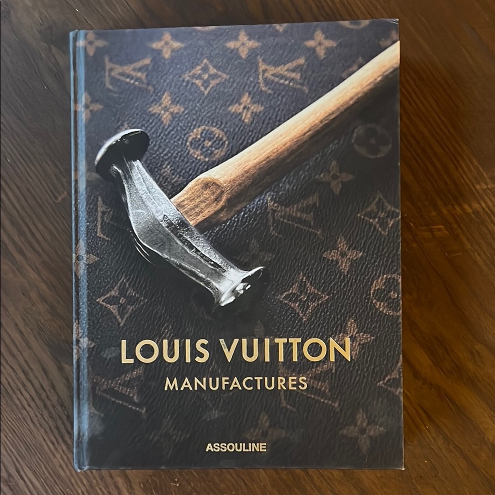 Louis Vuitton Manufacturers Book